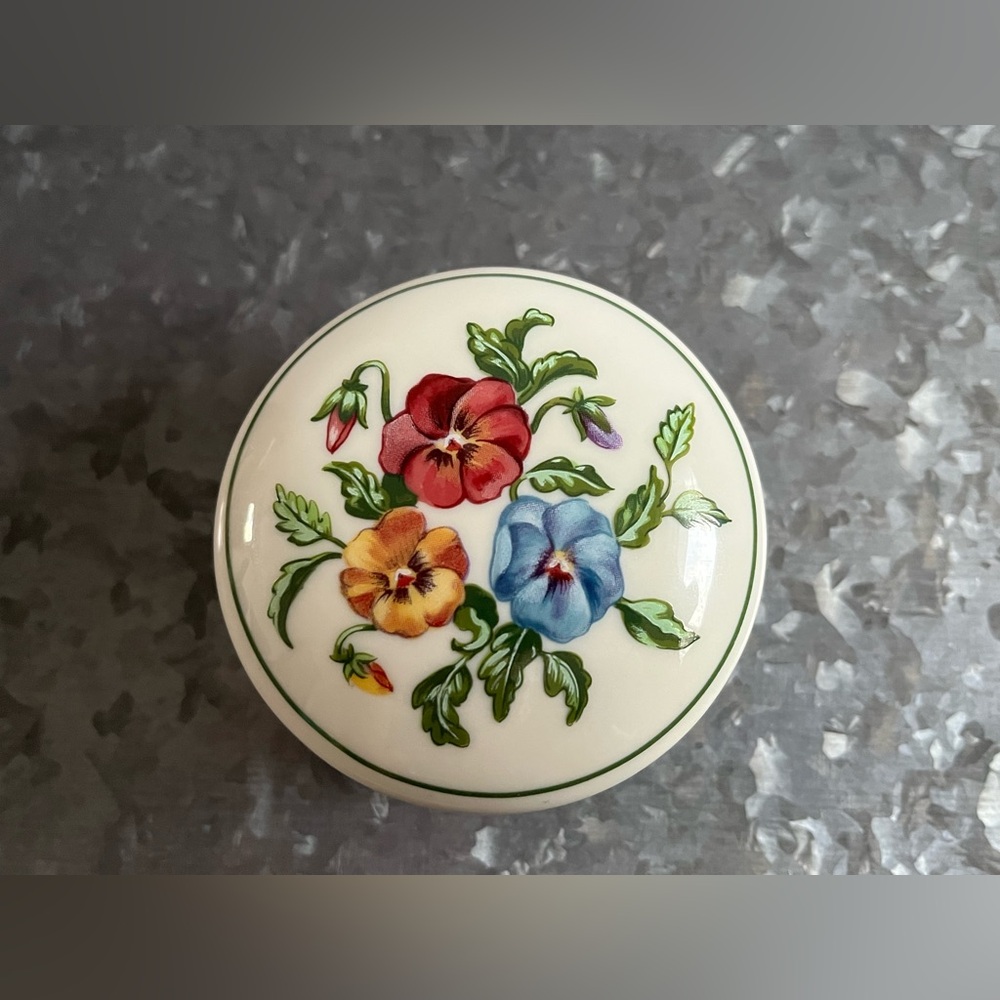 PartyLite Floral Ceramic Tinkle Box - Accent - Multicolour